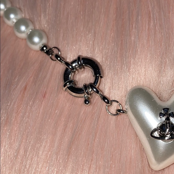 Pearl Necklace - Picture 3 of 5